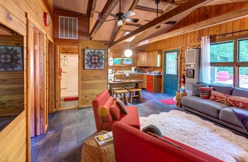 Margaretville Cabin | Cozy Catskills Cabin with EV Charger & Private Sauna – Peaceful Year Round Escape
