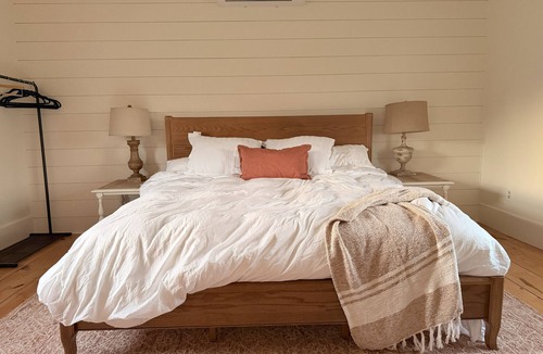 Cochecton Other | Cozy Catskills Farmhouse with Views near Bethel Woods