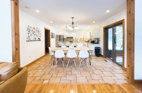 Dalton Ski Chalet | Cozy Cedar Chalet with Heated Pool