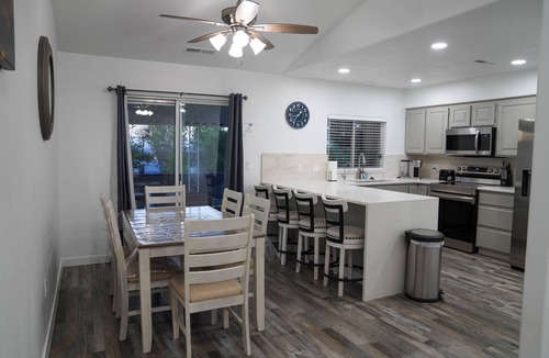 Cedar City House | ★Cozy Cedar Cottage★3/2 ★ Fenced yard ★ Playset★SPA