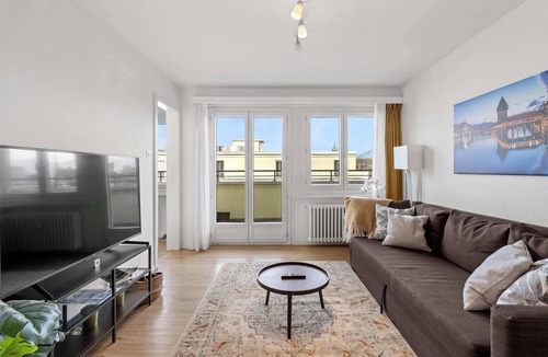 Lucerne Apartment | Cozy Central Lucerne Apartment with Balcony