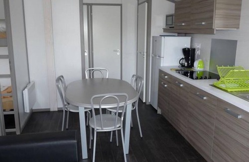 Chemille-sur-Indrois Ski Chalet | Cozy chalet with terrace - 6 guests
