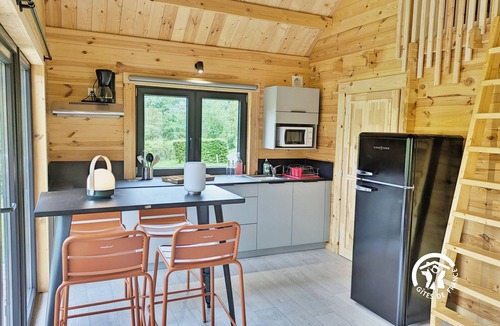 Saint-Berthevin Cottage | Cozy chalet for 4, terrace, 2 bedrooms at Coupeau camping