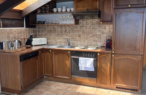 Sundlauenen Apartment | Cozy chalet in Beatenberg