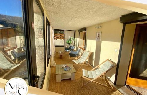 Allos Apartment | cozy chalet mountain view, garden