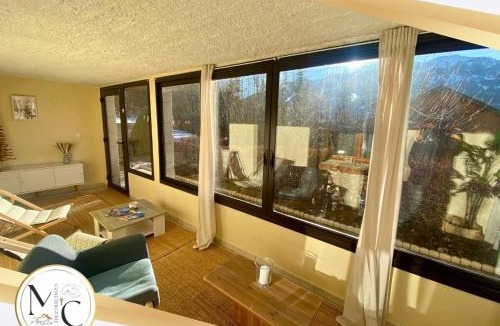 Allos Apartment | cozy chalet mountain view, garden