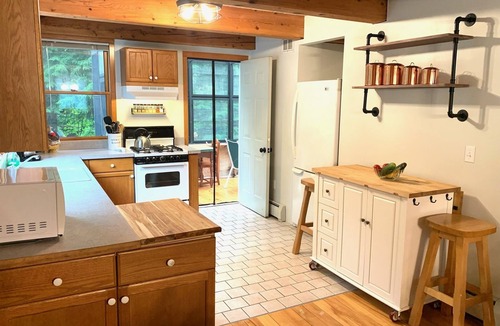 Johnsburg Ski Chalet | Cozy Chalet on Mill Creek