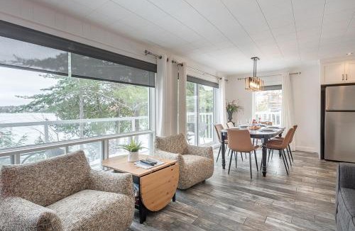 Chertsey Ski Chalet | Cozy Chalet With a Panoramic Lake View and Spa