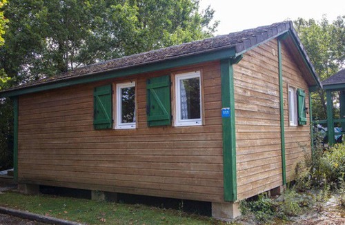 Naucelle Ski Chalet | Cozy chalet with terrace in Naucelle - Idyllic location