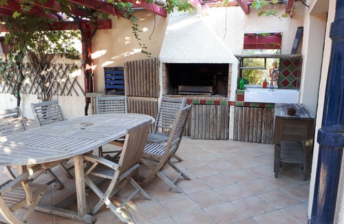 Saint-Cyprien Plage Villa | Cozy charming villa just steps from the beach
