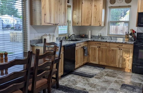 Worland House | Cozy, cheerful house