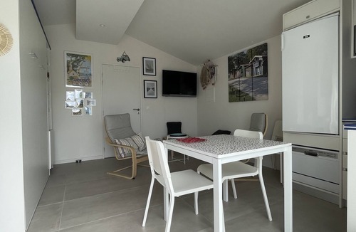 Andernos-les-Bains Apartment | Cozy chef's'apartment in Hyper center.