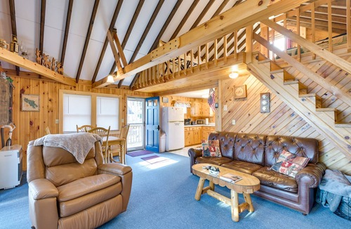 Eddington Cabin | Cozy Chemo Pond Cabin w/Dock & Waterfront Views