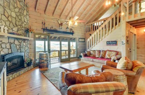Hidden Lake House | Cozy Cherry Log Cabin w/Hot Tub & Mountain Views!