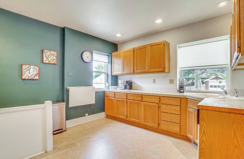 Cheyenne House | Cozy Cheyenne Home w/Yard < 1 Mi to Downtown!