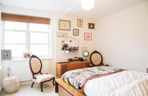 Ferndale Apartment | Cozy Chic 1-Bed Brixton pad