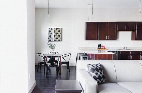 Montgomery Apartment | Cozy Chic 1BR Stay | Walkable to Stadium