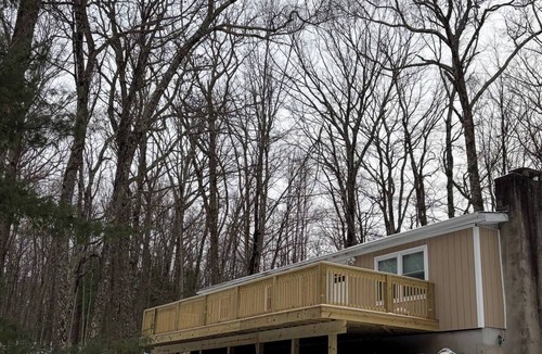 Tafton House | Cozy &Chic home nestled on a quiet tranquil block