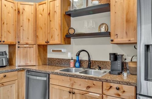 Naches Cabin | Cozy Chinook Cabin