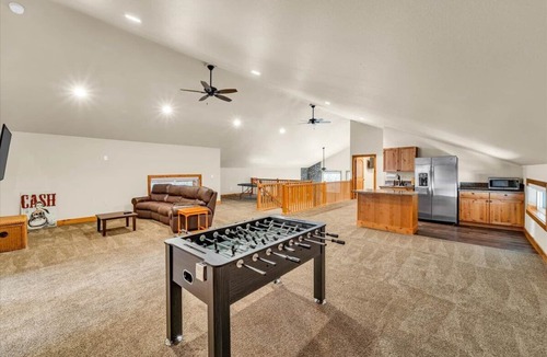 Naches Cabin | Cozy Chinook Cabin