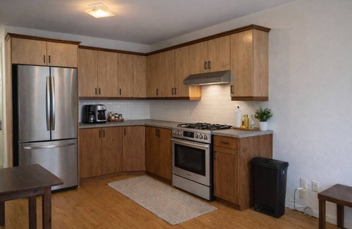 Ville-Emard Apartment | Cozy, clean apartment near downtown