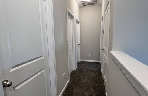 Cleveland House | Cozy clean brand new 4 bedroom 2.5 bath 2car garage!