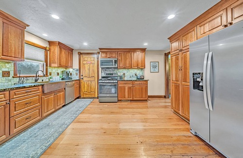 Coulters House | Cozy, Clean, Convenient Escape!