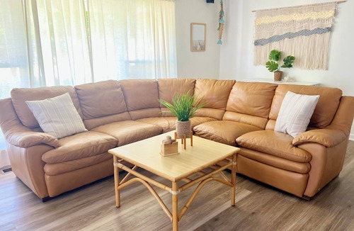 Camellia Shores House | Cozy, Coastal 3-bedroom house in Norfolk!