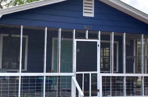 Carrabelle House | Cozy Coastal Bungalow Close to Marina