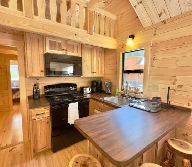 Steuben House | Cozy Coastal Cabin 1