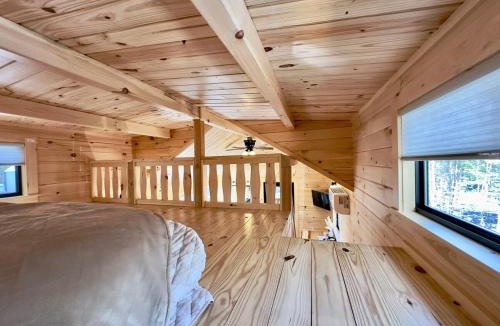 Steuben House | Cozy Coastal Cabin 2