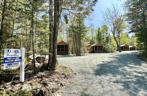 Steuben House | Cozy Coastal Cabin 2