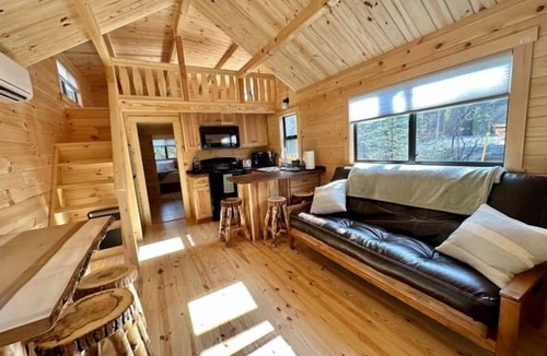 Steuben Cabin | Cozy Coastal Cabin #2