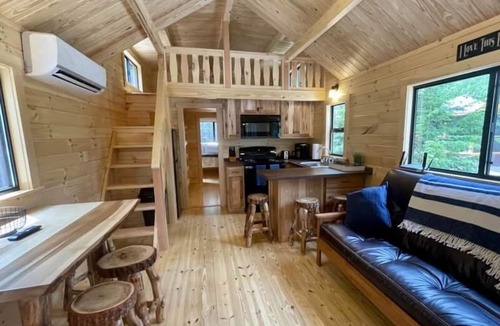 Steuben Cabin | Cozy Coastal Cabin #3