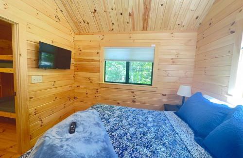 Steuben House | Cozy Coastal Cabin 4