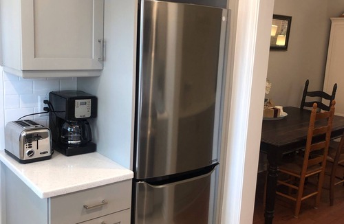 Mount Pleasant House | Cozy Coastal Cottage Centrally Located - Family Friendly-Side B