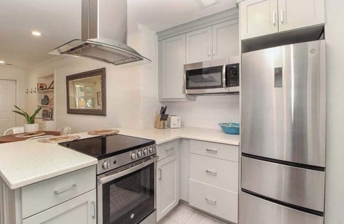 Mount Pleasant House | Cozy Coastal Cottage Centrally Located - Side A