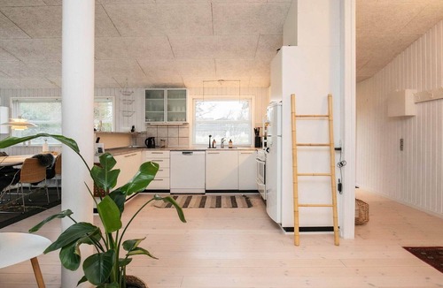 Blokhus House | Cozy Coastal Cottage in Blokhus-By Traum