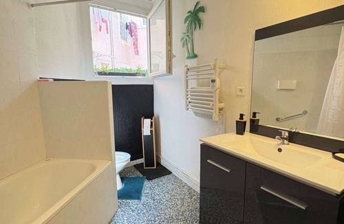 Lamalou-les-Bains Apartment | Cozy Cocoon Thermal Baths & Mountains
