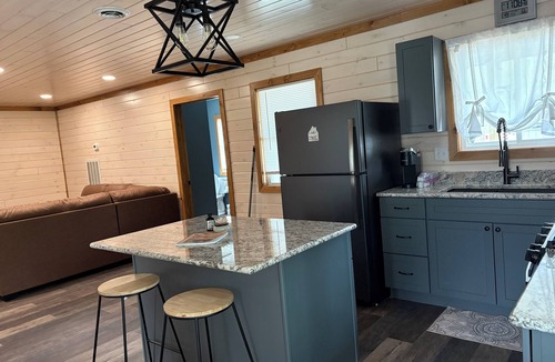 Bath House | Cozy Cohocton River Getaway