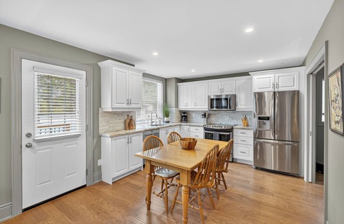 Collingwood Other | Cozy Collingwood Farmhouse, With Sauna