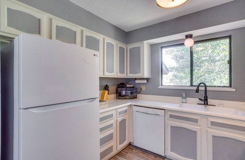 Grand Junction Condo | Cozy Colorado Escape - Near Hiking & Skiing!