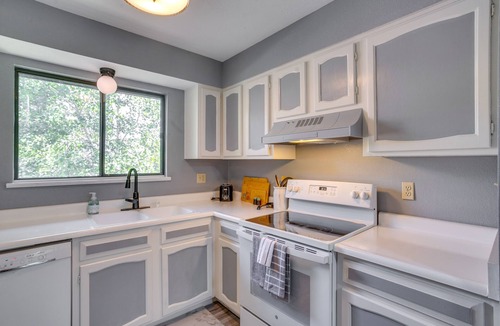 Grand Junction Condo | Cozy Colorado Escape - Near Hiking & Skiing!