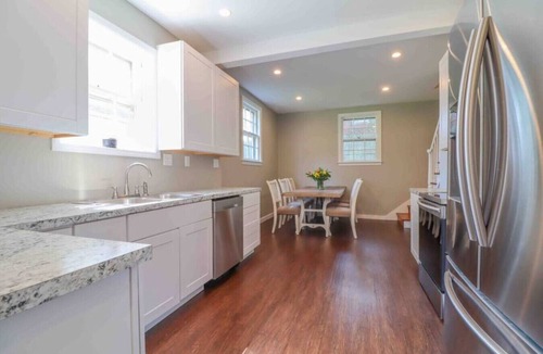Champaign House | Cozy Comfort in Central Champaign
