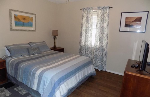 Northwest Pensacola Apartment | Cozy Comfort