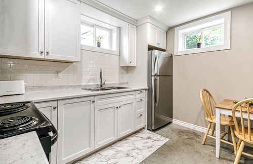 Sudbury Apartment | Cozy Comfy Studio