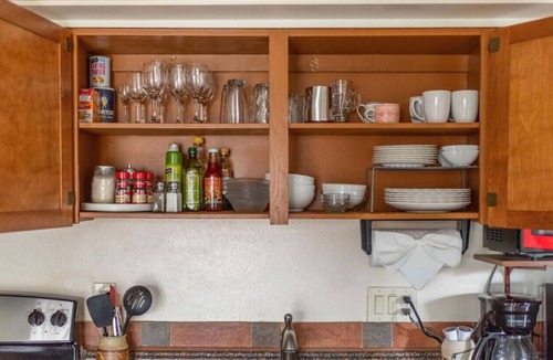 Bend Condo | Cozy Condo by Downtown for 4