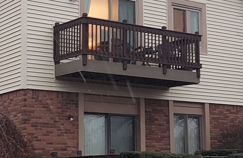 Reynolds Corners Condo | Cozy Condo Great Location