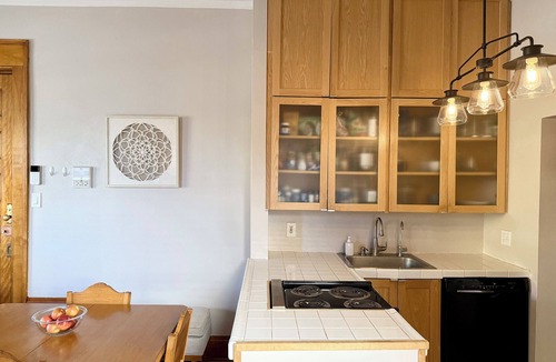 Cheesman Park Apartment | Cozy Condo in Cap Hill/Cheesman Park
