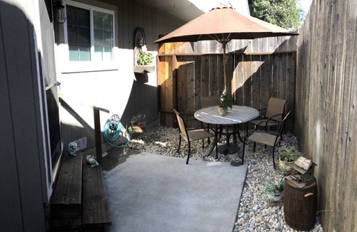 Grass Valley Condo | COZY condo located on Mill St. in downtown historic Grass Valley.